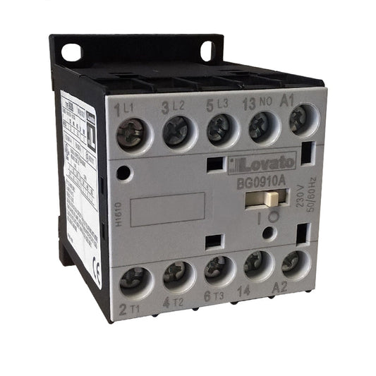 3903 - Threephase Contactor AC3 9A 4KW (400V) Coil